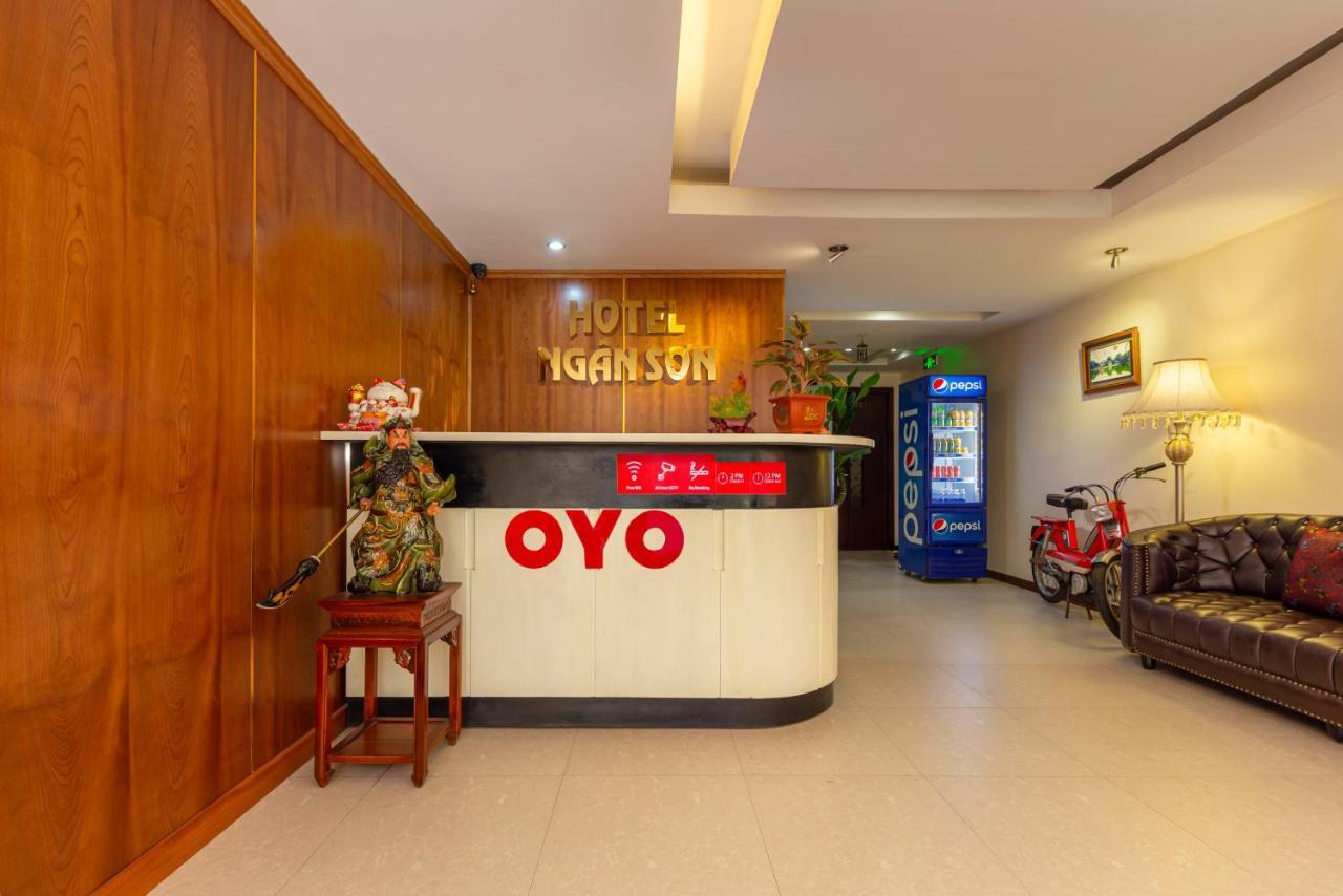 Oyo 1133 Ngan Son Hotel Hanói Exterior foto